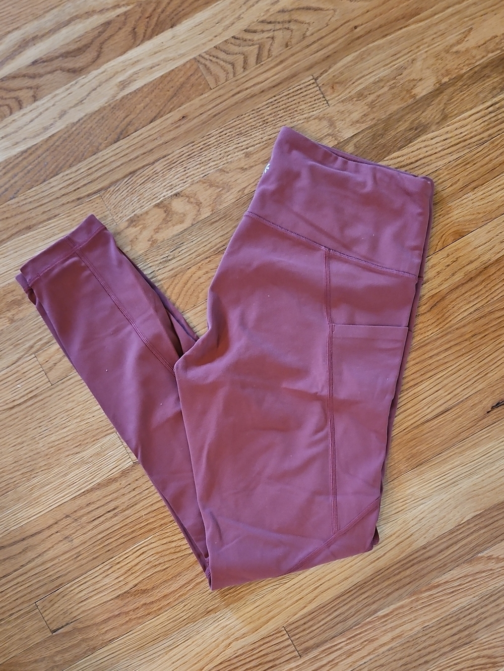 Athleta Salutation Leggings.